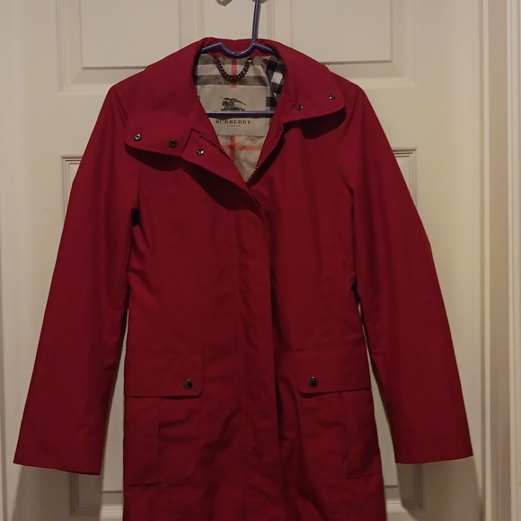 BURBERRY RAINCOAT - Picture 2 of 9